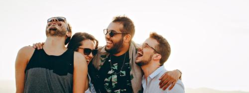 20 de junho comemore o Dia do Amigo