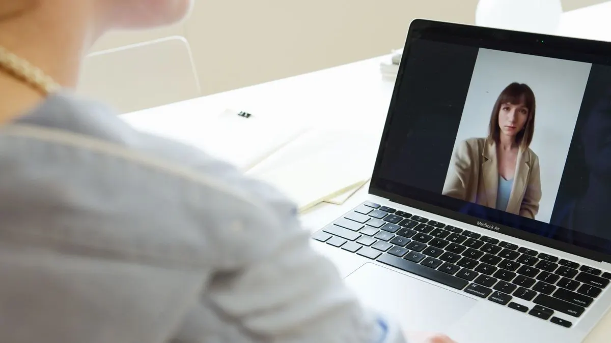 No momento, você está visualizando Psicólogo online vale a pena? O que esperar do atendimento